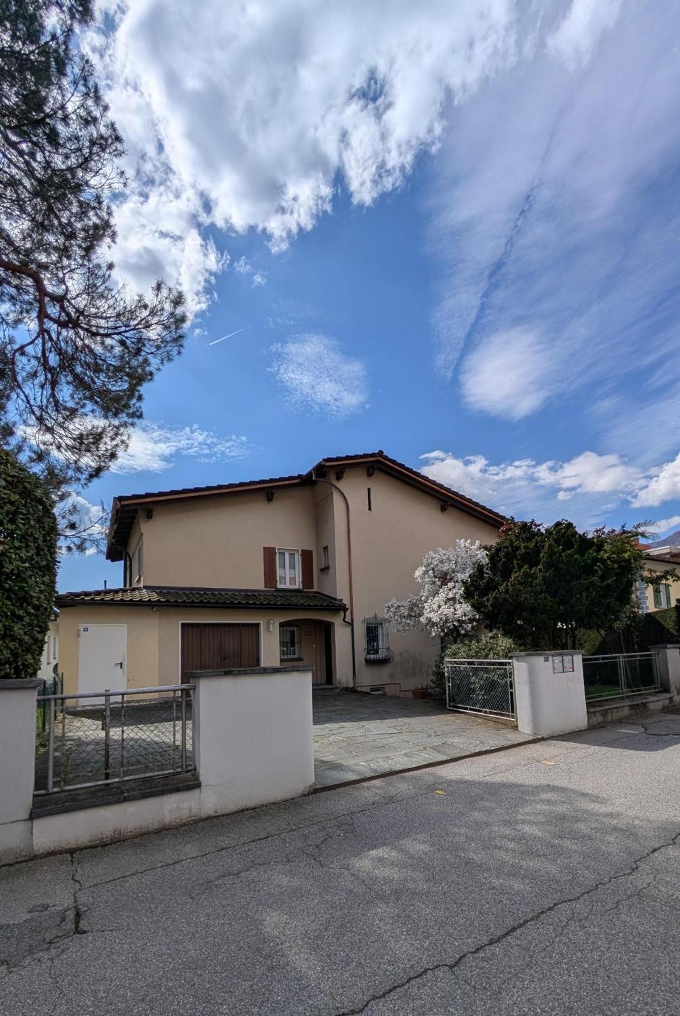 Locarno, Casa Pioda - Nahe Zentrum, Mit Balkon Und Parkplatz ภายนอก รูปภาพ