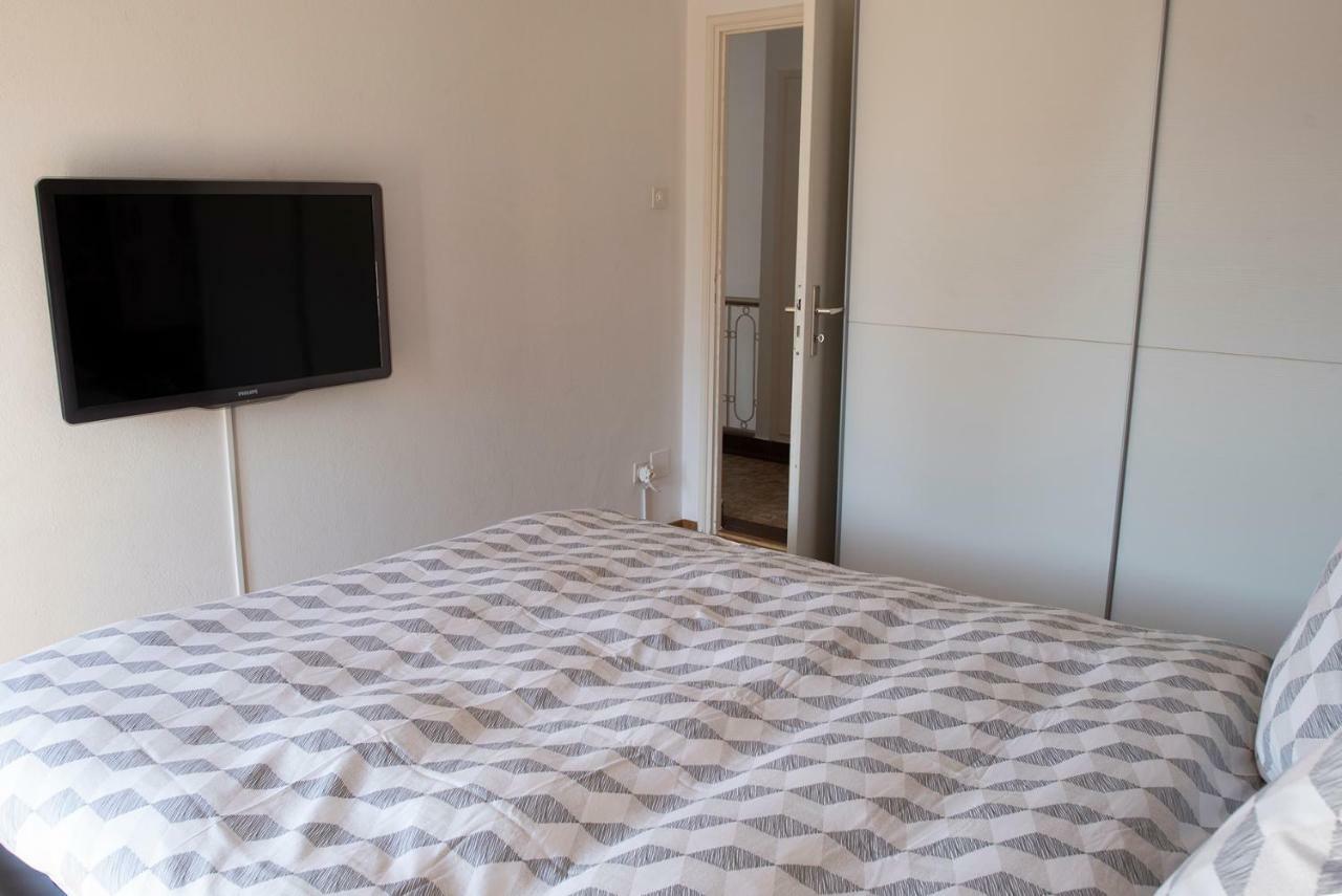 Locarno, Casa Pioda - Nahe Zentrum, Mit Balkon Und Parkplatz ภายนอก รูปภาพ